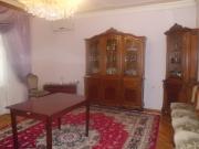 Satılır 5 otaqlı 150 m2 bağ evi Nəriman Nərimanov m.