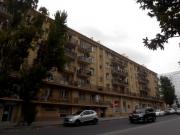Satılır 3 otaqlı 70 m2 köhnə tikili Elmlər Akademiyası m.