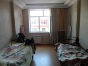 Satılır 2 otaqlı 80 m2 yeni tikili İnşaatçılar m.