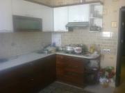 Satılır 2 otaqlı 80 m2 yeni tikili İnşaatçılar m.