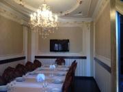 İcarəyə verilir 10 otaqlı 2500 m2 obyekt 8 km