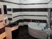 İcarəyə verilir 3 otaqlı 132 m2 yeni tikili 4 mkr