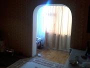 Satılır 1 otaqlı 46 m2 köhnə tikili Binəqədi r.