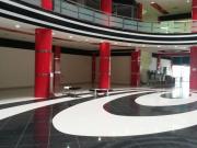 İcarəyə verilir 1 otaqlı 100 m2 obyekt Memar Əcəmi m.