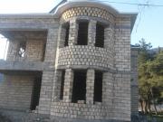 Satılır 7 otaqlı 200 m2 yeni tikili Qax