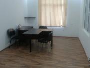 Satılır 5 otaqlı 170 m2 obyekt İnşaatçılar m.