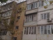Satılır 3 otaqlı 67 m2 köhnə tikili Elmlər Akademiyası m.