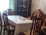 Satılır 4 otaqlı 100 m2 köhnə tikili İnşaatçılar m.