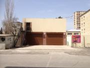 İcarəyə verilir 3 otaqlı 370 m2 obyekt Xalqlar Dostluğu m.
