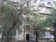 Satılır 2 otaqlı 50 m2 köhnə tikili 1 mkr