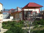 Satılır 8 otaqlı 500 m2 həyət evi Türkan