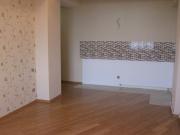 Satılır 3 otaqlı 77 m2 yeni tikili İnşaatçılar m.