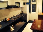 İcarəyə verilir 3 otaqlı 100 m2 obyekt Şah İsmayıl Xətai m.