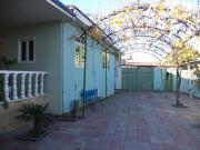 Satılır 4 otaqlı 300 m2 bağ evi Qaraçuxur