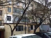 İcarəyə verilir 2 otaqlı 35 m2 köhnə tikili İnşaatçılar m.