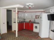 İcarəyə verilir 10 otaqlı 100 m2 bağ evi 28 May m.