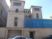 İcarəyə verilir 8 otaqlı 550 m2 həyət evi Gənclik m.