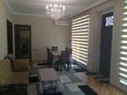 İcarəyə verilir 7 otaqlı 300 m2 bağ evi Hövsan