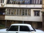 Satılır 5 otaqlı 130 m2 köhnə tikili İnşaatçılar m.