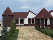 Satılır 4 otaqlı 200 m2 həyət evi Koroğlu m.