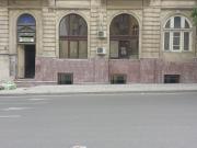 İcarəyə verilir 7 otaqlı 250 m2 obyekt 28 May m.