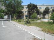 İcarəyə verilir 10 otaqlı 1800 m2 həyət evi 3 mkr