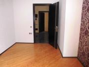 Satılır 3 otaqlı 90 m2 yeni tikili İnşaatçılar m.