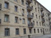 Satılır 2 otaqlı 60 m2 köhnə tikili Montin