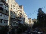 Satılır 4 otaqlı 104 m2 köhnə tikili İnşaatçılar m.