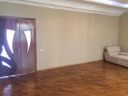 Satılır 8 otaqlı 12 m2 bağ evi Buzovna