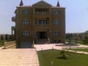 Satılır 8 otaqlı 750 m2 həyət evi Fatmayı