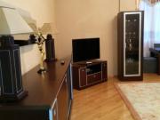 İcarəyə verilir 3 otaqlı 130 m2 yeni tikili İnşaatçılar m.