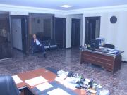 Satılır 10 otaqlı 640 m2 obyekt 28 May m.