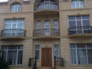 İcarəyə verilir 7 otaqlı 5 m2 yeni tikili Badamdar