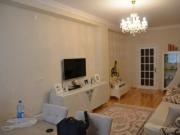 Satılır 2 otaqlı 95 m2 yeni tikili İnşaatçılar m.