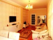 Satılır 2 otaqlı 95 m2 yeni tikili İnşaatçılar m.