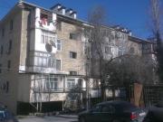 Satılır 1 otaqlı 37 m2 köhnə tikili İnşaatçılar m.