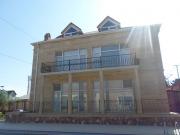 Satılır 10 otaqlı 600 m2 həyət evi Novxanı