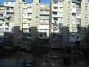 Satılır 3 otaqlı 90 m2 köhnə tikili Yasamal r.