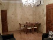 İcarəyə verilir 3 otaqlı 70 m2 köhnə tikili 7 mkr