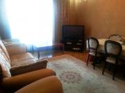 İcarəyə verilir 3 otaqlı 90 m2 köhnə tikili 8 km