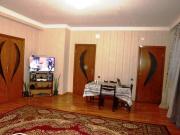 Satılır 4 otaqlı 95 m2 yeni tikili İnşaatçılar m.