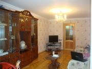 Satılır 3 otaqlı 75 m2 köhnə tikili İnşaatçılar m.