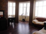 Satılır 2 otaqlı 73 m2 yeni tikili İnşaatçılar m.