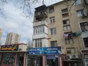 Satılır 1 otaqlı 35 m2 köhnə tikili İnşaatçılar m.