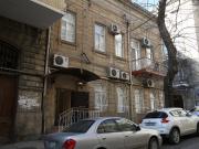 İcarəyə verilir 4 otaqlı 190 m2 obyekt Sahil m.