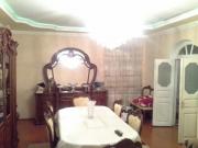 Satılır 7 otaqlı 240 m2 bağ evi Binəqədi