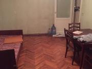 Satılır 1 otaqlı 32 m2 köhnə tikili İnşaatçılar m.