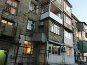 Satılır 3 otaqlı 61 m2 köhnə tikili Əmircan