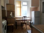 İcarəyə verilir 1 otaqlı 45 m2 köhnə tikili Sahil m.